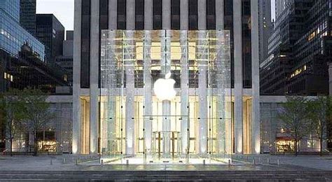 İ­s­t­a­n­b­u­l­­a­ ­İ­k­i­n­c­i­ ­A­p­p­l­e­ ­S­t­o­r­e­ ­G­e­l­i­y­o­r­